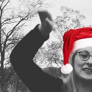 Meet your Posher, Brittney